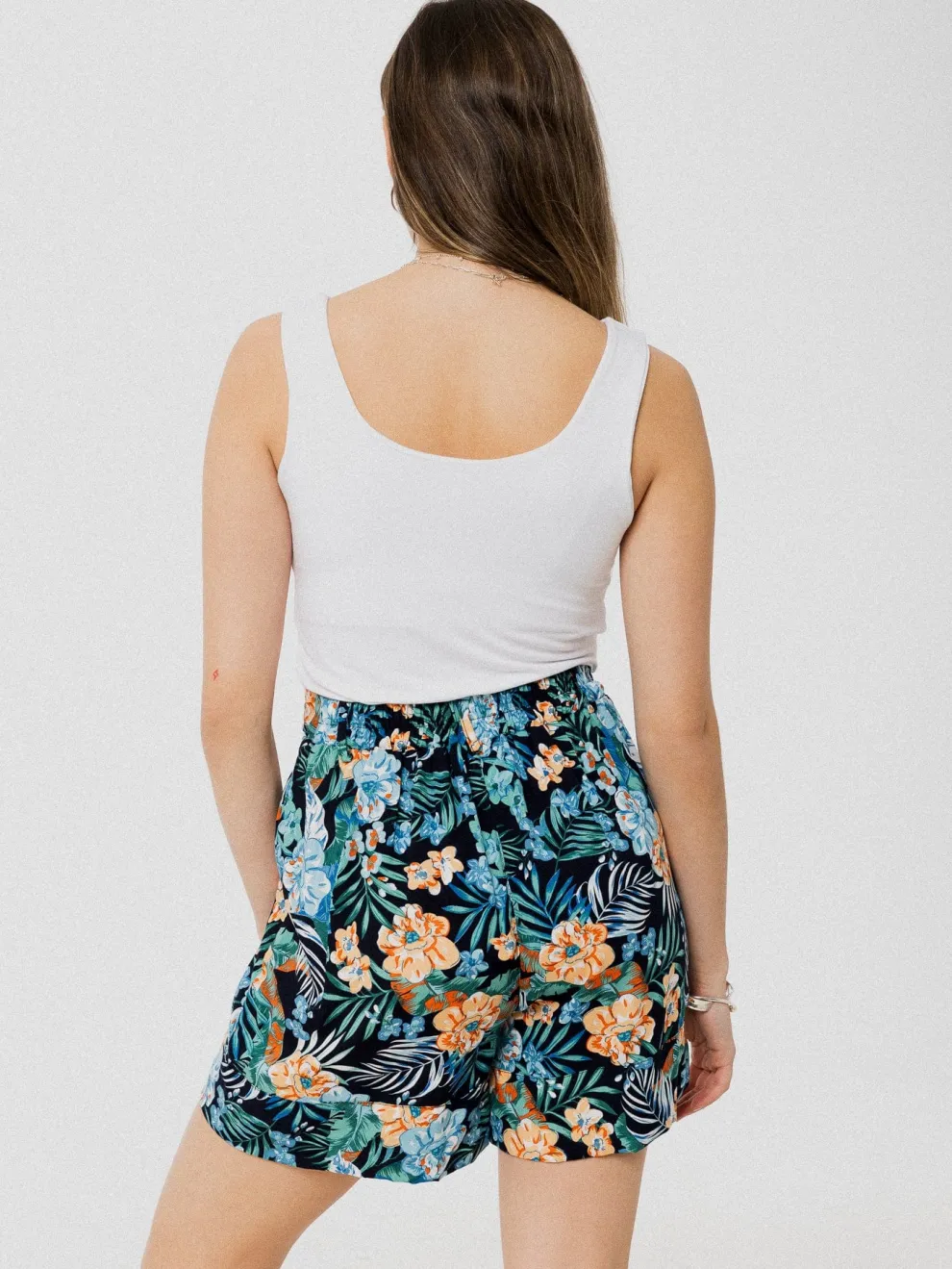 PINEAPPLE BANANAS Patience Shorts - Tropical navy