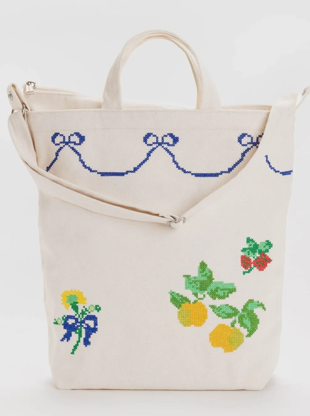 BAGGU Duck Zip Bag - Cross Stitch